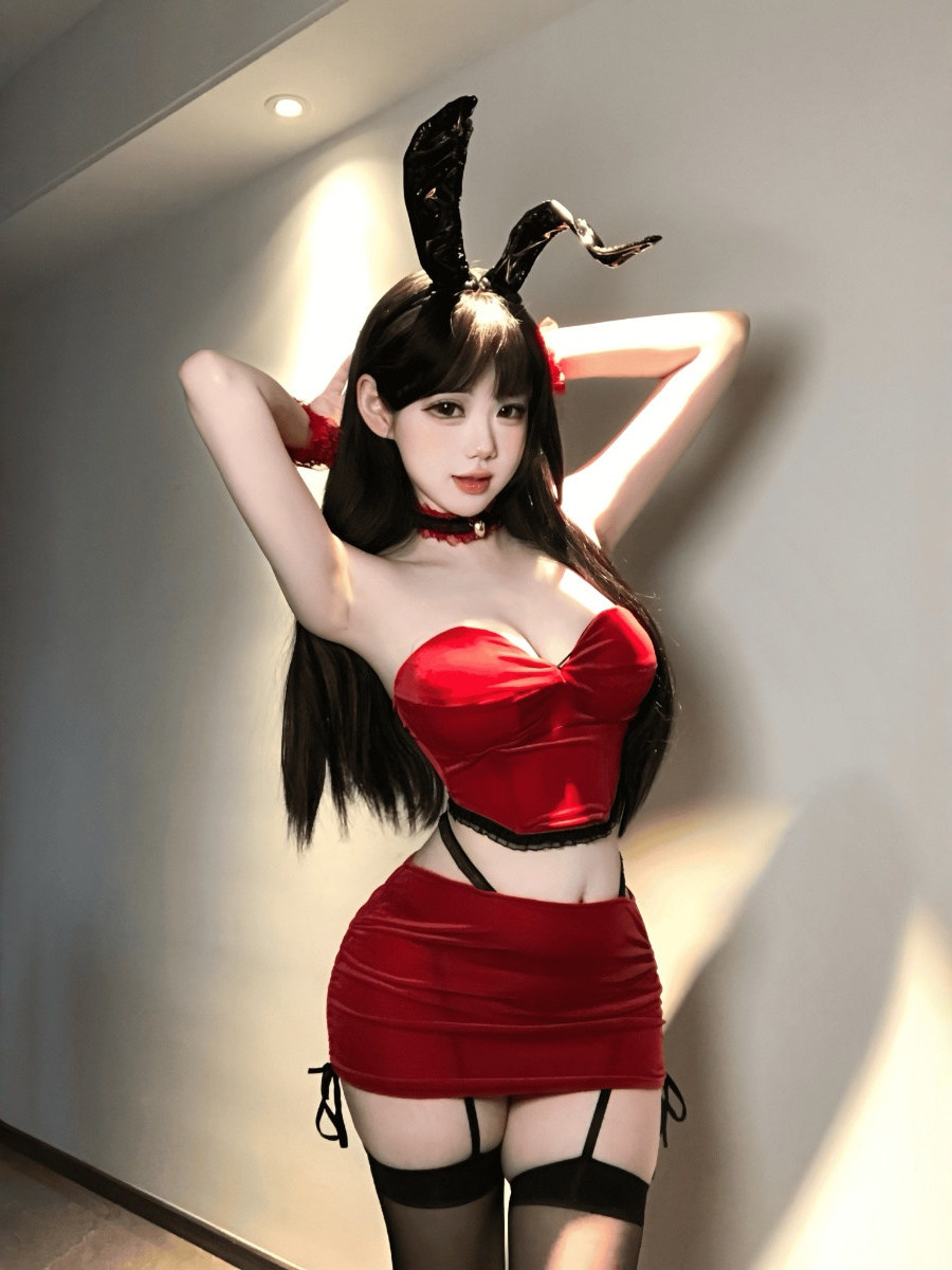 Lace Bralette Set - Abito corto aderente in pizzo rosso