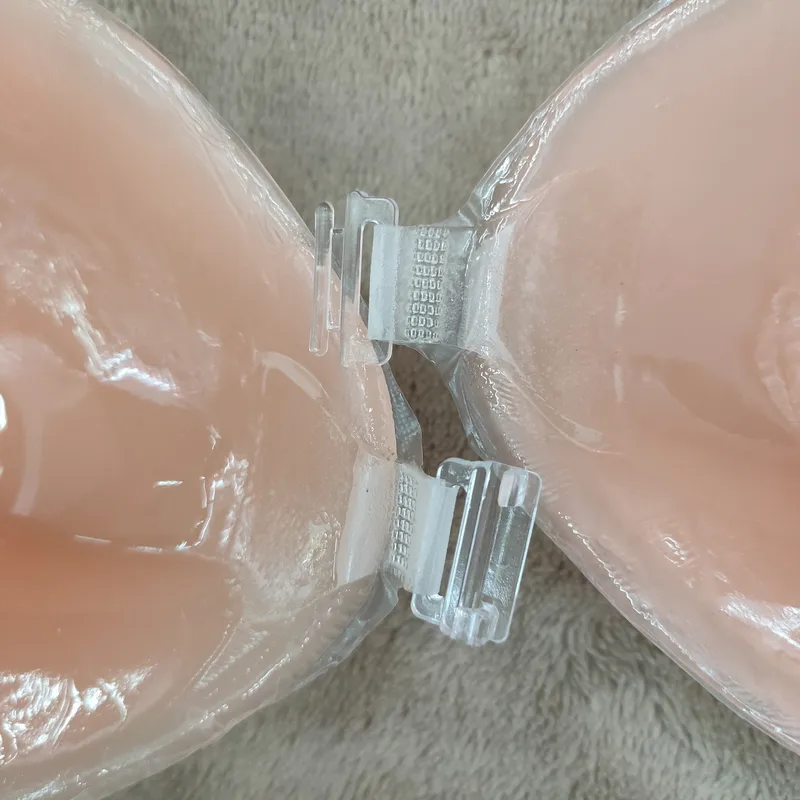 Reggiseno in silicone NuBra pe - Strapless Bra Adhesive recensione e prezzo